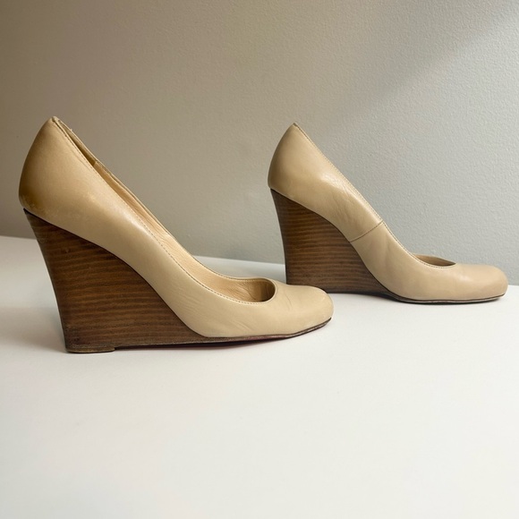 Authentic Christian Louboutin Leather Stacked Wood Wedge Heel Pumps - Picture 2 of 12